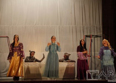 Lənkəran Teatr Festivalının birinci günü başa çatıb - 