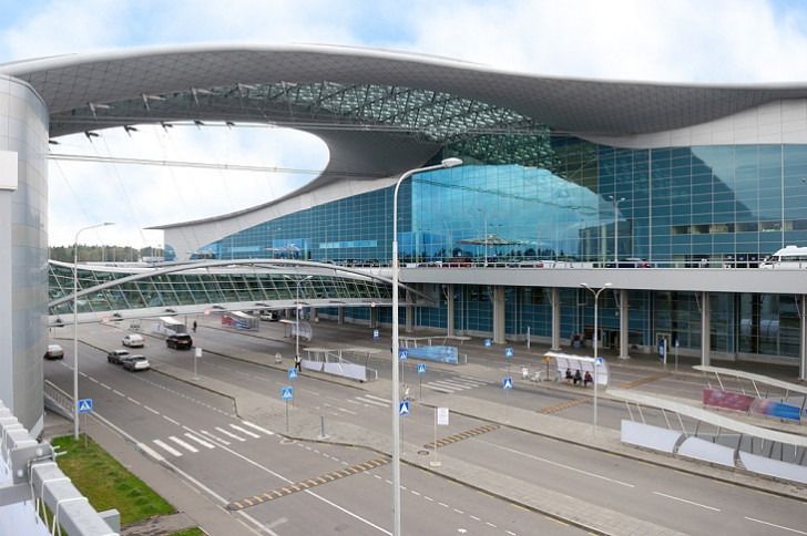 Moskva aeroportlarında 30-dan çox reys təxirə salınıb