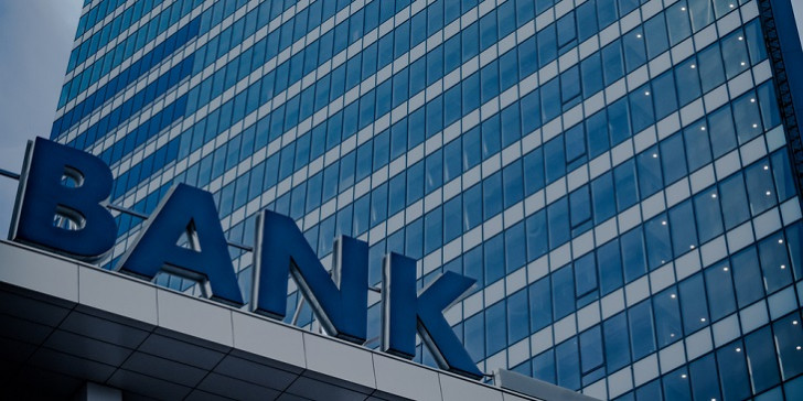 Hesablama Palatası: Bəzi banklar problemli kreditlərlə bağlı düzgün məlumat vermir
