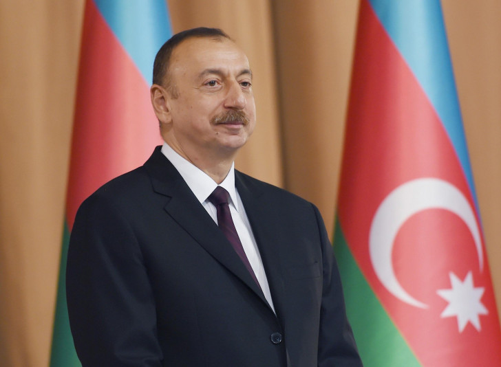 Azərbaycan Prezidenti Vladimir Putini təbrik etdi