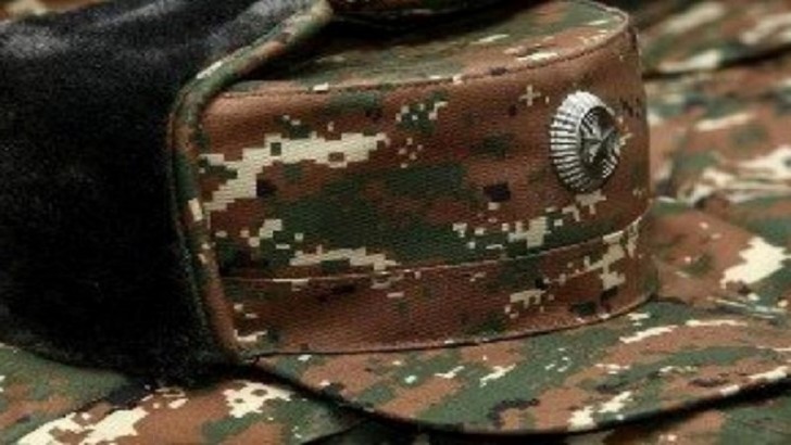 Ermənistan ordusunun korpus komandiri istefa verdi