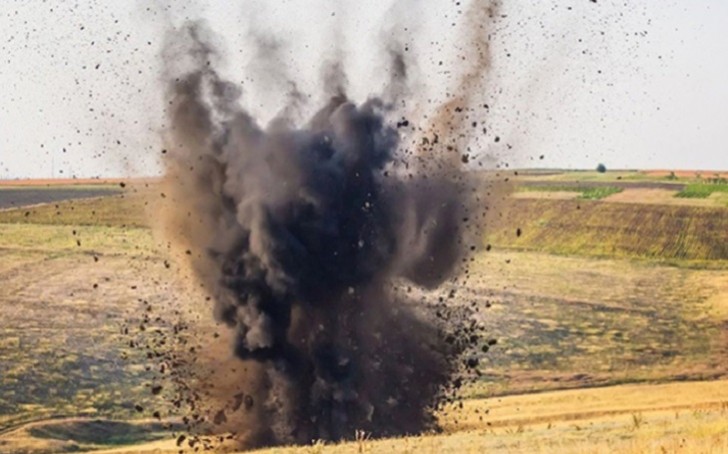 Üç erməni istehkamçı Qarabağda kaset bombasına düşdü