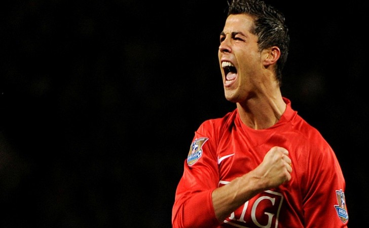 Ronaldo “Mançester Yunayted”lə müqaviləni rəsmiləşdirib