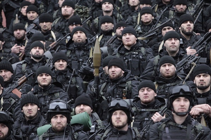 Donbasda çeçen xüsusi təyinatlıların qərargahı vuruldu