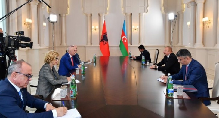 İlham Əliyev Albaniya Respublikasının Prezidenti ilə görüşüb