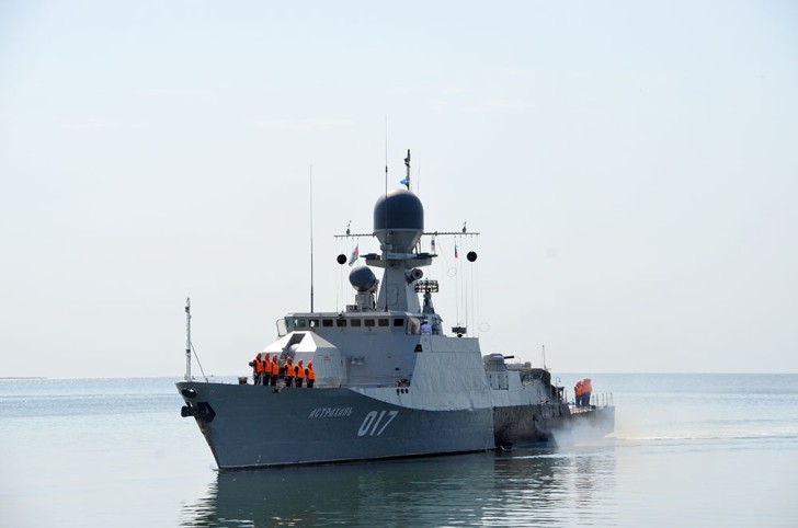 Rusiya hərbi gəmisi Danimarkanın ərazi sularına daxil olub