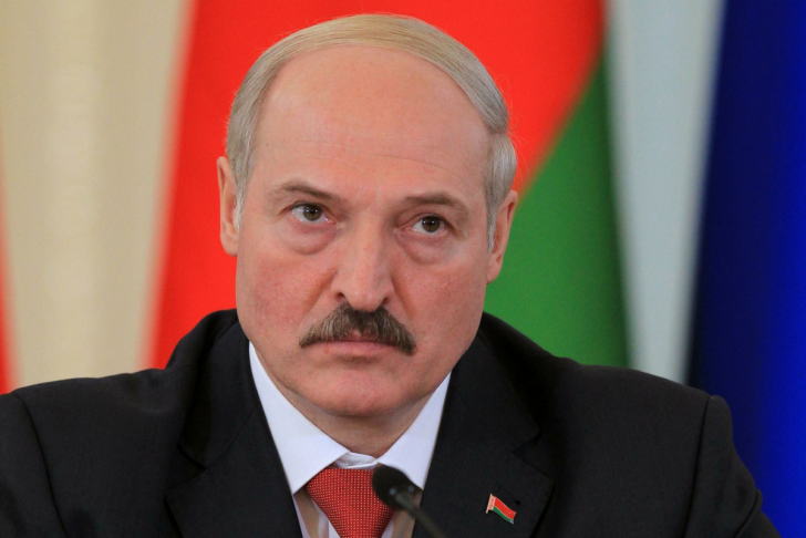 Lukaşenko: Belarusda səfərlik olmayacaq