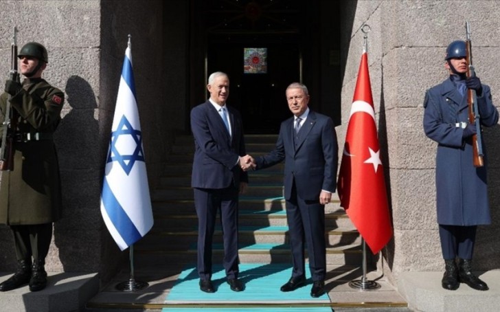 Ankarada Türkiyə və İsrailin müdafiə nazirləri arasında görüş keçirilib