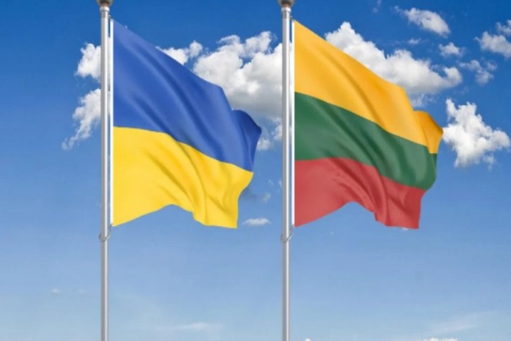 Litva Ukraynaya hərbi texnika və sursat göndərib