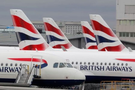 “British Airways” uçuşların yarısını ləğv etdi