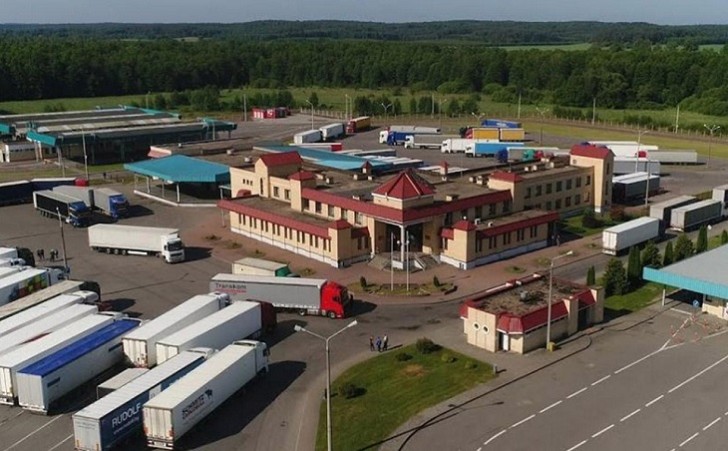 Belarus “Bobrovniki” sərhəd-keçid məntəqəsinin bağlanması ilə bağlı Polşaya etiraz edib
