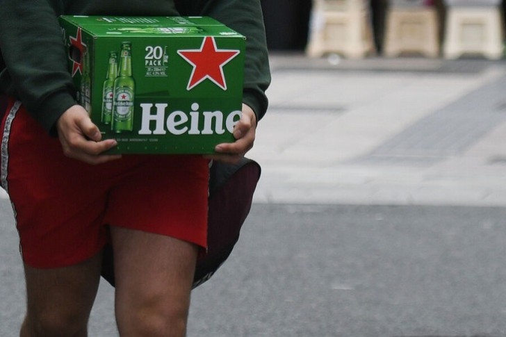 Bill Qeyts "Heineken" pivə şirkətinin 4%-ni alır