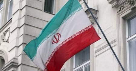 İran alman deputatları ölkədən qovur