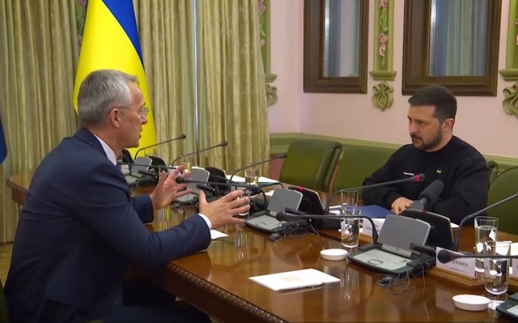 Volodimir Zelenski NATO-nun Baş katibi ilə görüşüb