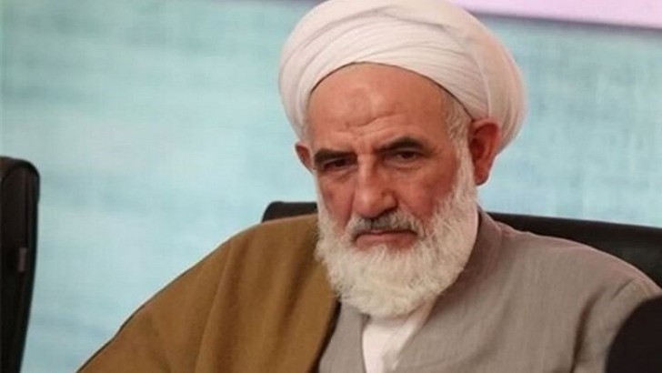 İranda tanınmış ayətullah qətlə yetirildi