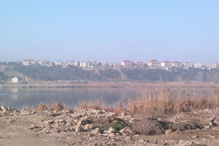 Bülbülə gölünün ətrafı bulvar salınması üçün təmizləndi