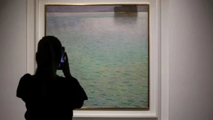 Qustav Klimtin məşhur tablosu 53,2 milyon dollara satıldı