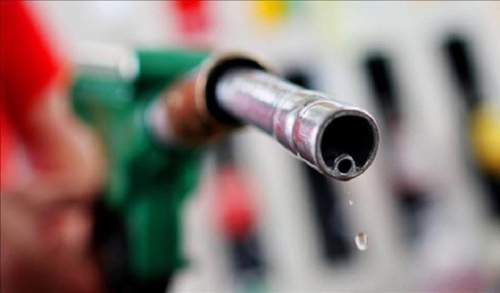 KİV: Rusiya benzin ixracına qadağa qoymağı düşünür