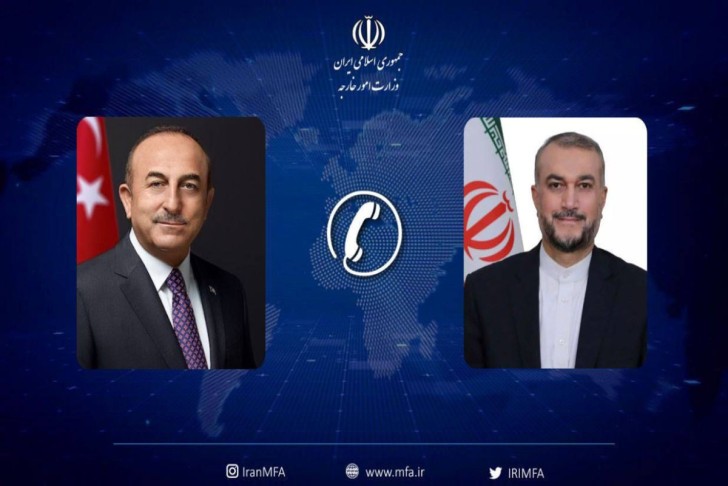 İran və Türkiyə xarici işlər nazirləri arasında telefon danışığı olub