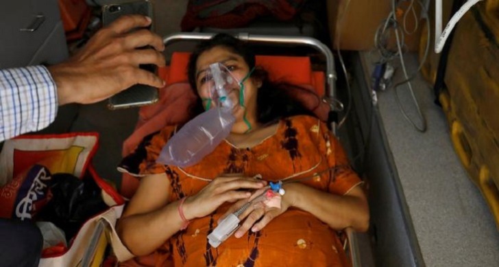 Hindistanda istilər 100-ə yaxın insanın ölümünə səbəb olub
