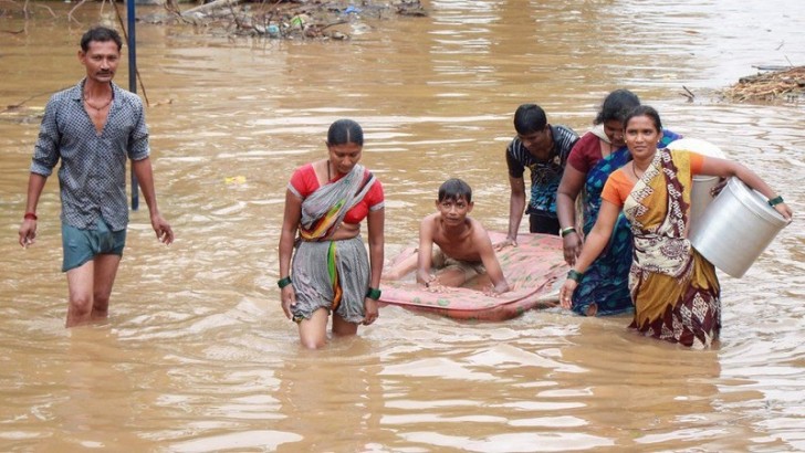 Hindistanda son 40 ilin ən güclü leysan yağışları nəticəsində 5 nəfər öldü