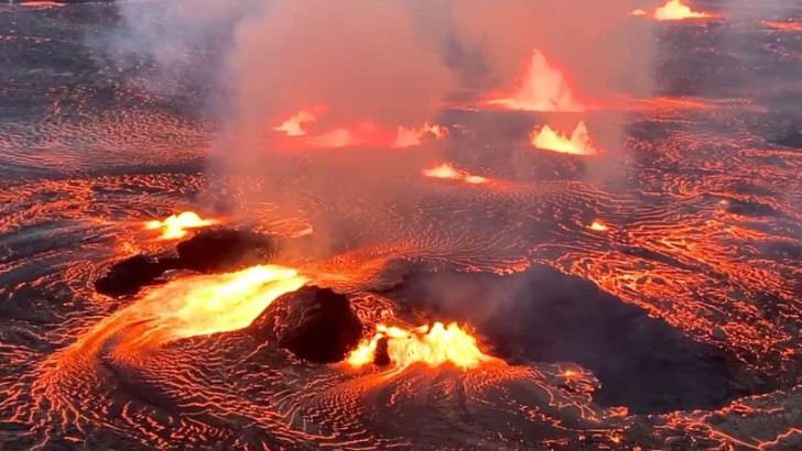 Havaydakı Kilauea vulkanı 96 gündən sonra yenidən aktivləşib