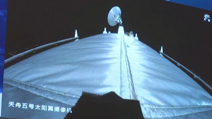 Çinin "Tiencou-5" yük gəmisi atmosferə qayıdıb