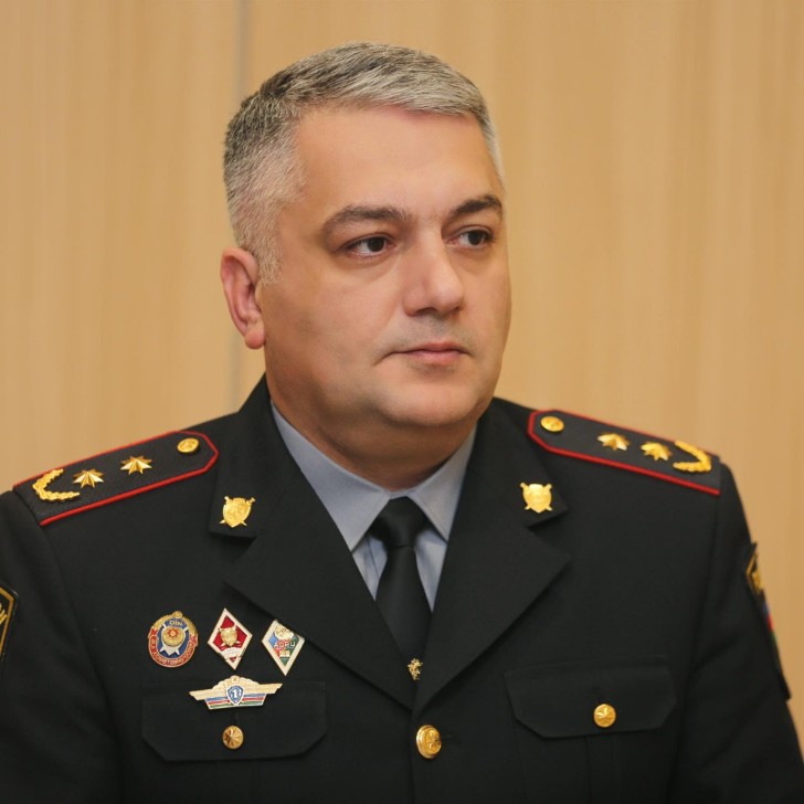 Elşad Hacıyev: