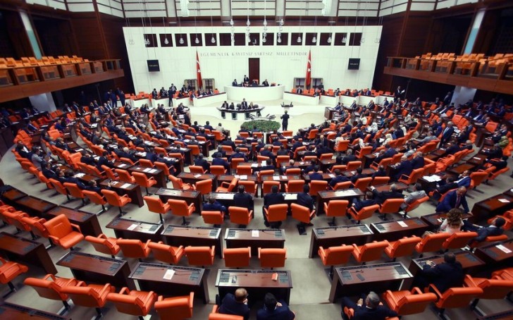 Türkiyə parlamenti İsveçin NATO-ya üzvlüyü ilə bağlı müzakirələrə başlayıb