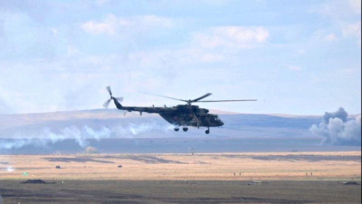Özbəkistanda Mi-8 hərbi helikopteri qəzaya uğrayıb