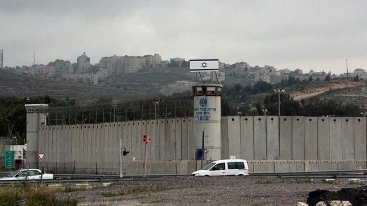 İsrail 39 fələstinlini azad etmək üçün İordan çayının qərb sahilinə köçürüb