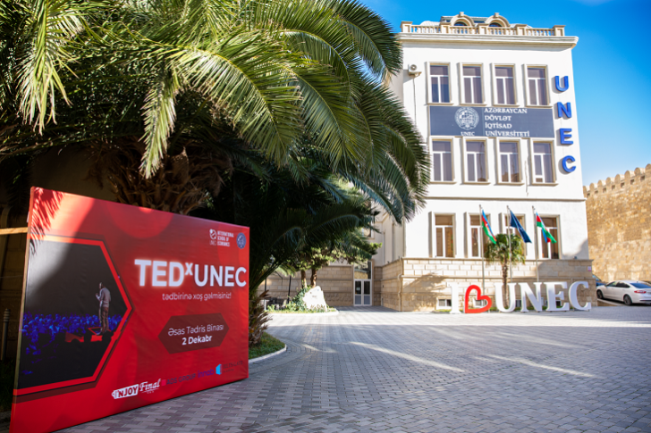 “Final” çay markası  TEDx UNEC tədbirnin tərəfdaşı olub