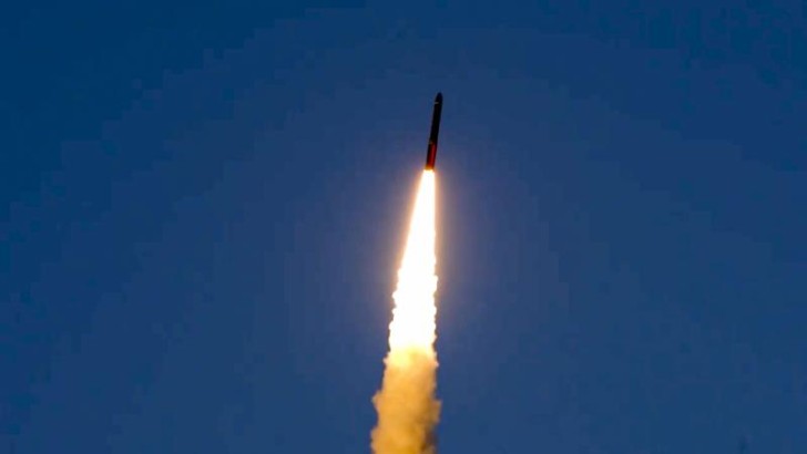 ABŞ-ın Suriyadakı bazasına raket hücumu edilib