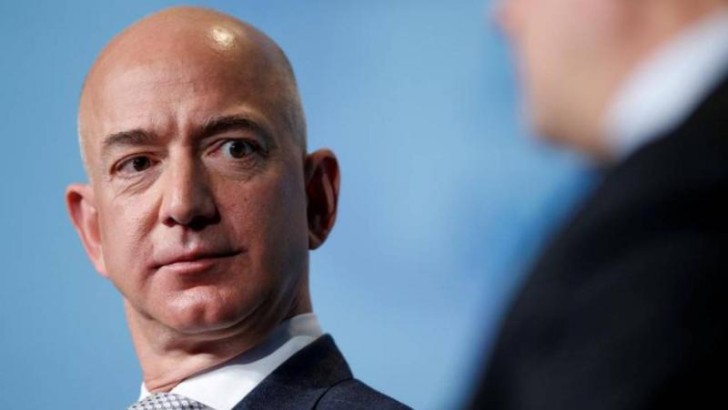 Jeff Bezos Amazon-dakı səhimlərinin 4 milyard dollardan çox hissəsini satdı