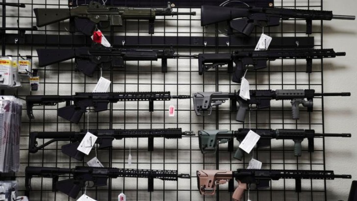 Meksika ABŞ-dan qeyri-qanuni yolla gətirilən 50 min silahı müsadirə edib