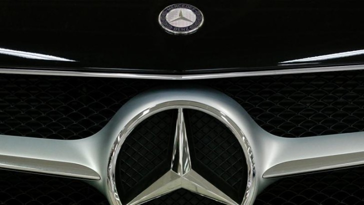 “Mercedes-Benz” cərimələndi