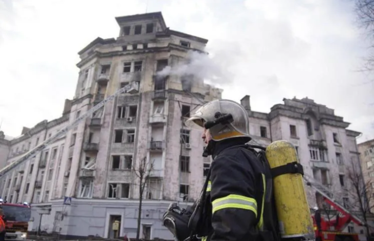 Rusiya 44 gündən sonra Kiyevi vurdu: 13 nəfər yaralandı