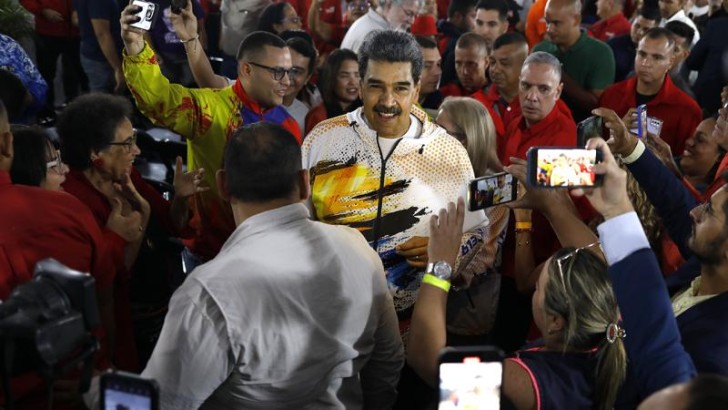 Maduro partiyasının prezidentliyə namizədi olub