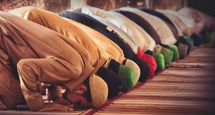 QMİ Ramazan bayramı namazının saatlarını açıqladı