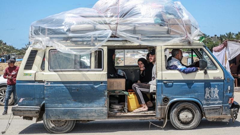 
UNRWA: Rafahdan 150 min insanın köç etdiyi təxmin edilir
