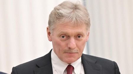 Peskov: Makronun Ukraynaya qoşun göndərilməsi ilə bağlı açıqlamaları təhlükəlidir