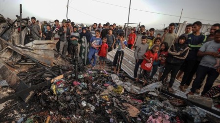 Əlcəzair İsrailin Rafah hücumu ilə bağlı BMT Təhlükəsizlik Şurasından təcili iclas tələb etdi