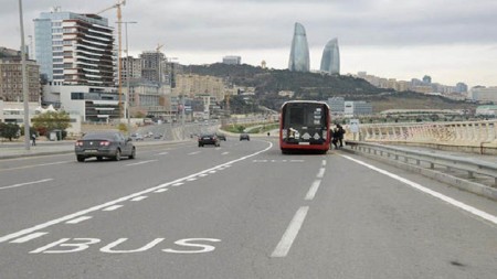 Avtobus və velosiped zolaqlarına çıxanlar 100 manat ödəyəcək