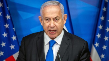 ABŞ səfərindən qayıdan Netanyahu təcili Müdafiə Nazirliyinə gedib