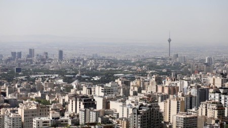 İranda həddindən artıq isti hava səbəbindən elektrik istehlakında tarixi rekord qırılıb