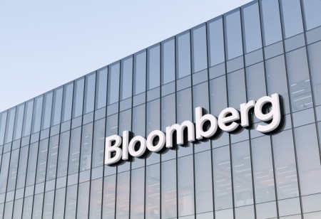 "Bloomberg" məhbus mübadiləsi xəbərini yayan jurnalisti işdən çıxarır