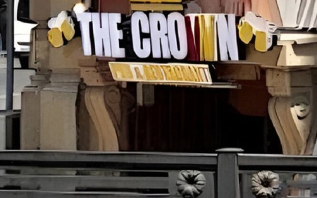 “The Crown” restoranında saxta içki verilib