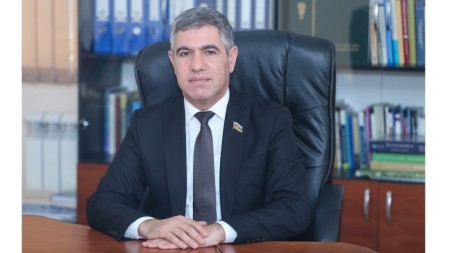 Müqavilə bağlamadan satınalmalar həyata keçirilib