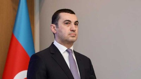 Rəsmi Bakıdan Azər Badamovun Rusiyaya buraxılmamasına