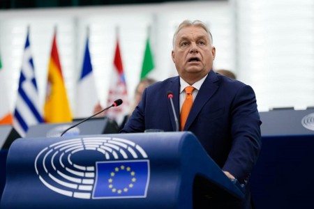 Orban Ukraynanı Macarıstan ərazisində casusluqda ittiham edib